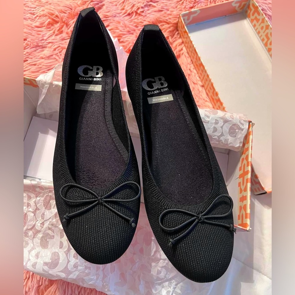 Black flats